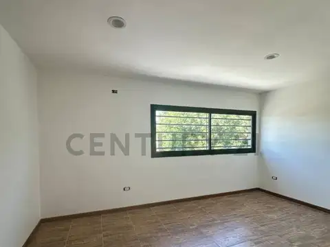 DUPLEX DE TRES DORMITORIOS EN VENTA EN SAN CARLOS - LA PLATA