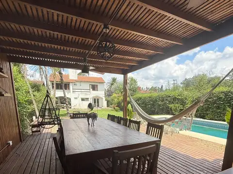 Casa 4 ambientes con 1 baño