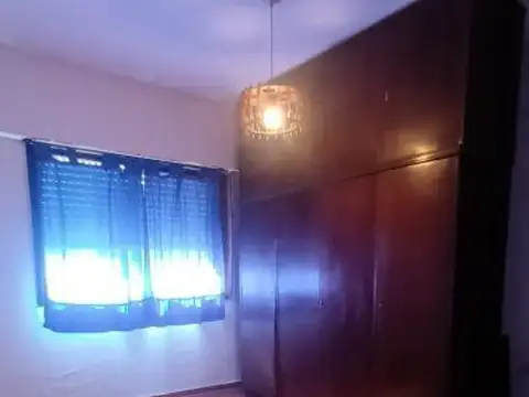 Casa 2 ambientes con 1 baño