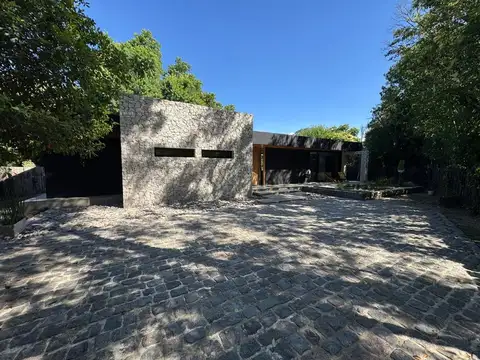 Venta casa Premiun Ing.Maschwitz barrio abierto