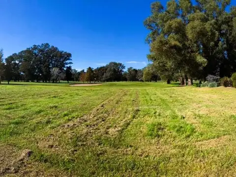 ÚNICOS 3 LOTES EN VENTA CON VISTAS AL GOLF Y ESPEJO DE AGUA