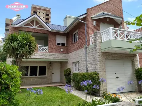 CHALET EN ZONA 1 