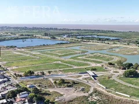 Terreno en Venta en Ezpeleta Este, USD 210.000