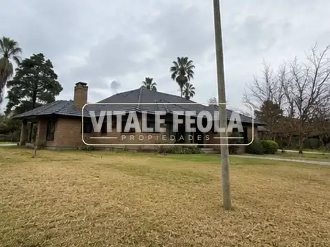 Casa en Venta con 2 cocheras