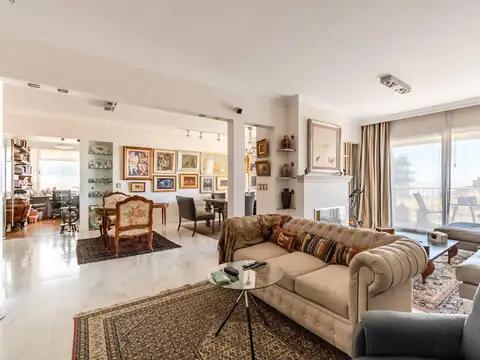 Departamento en Venta con 2 cocheras