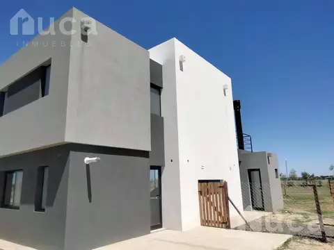 Casa en Venta al Oeste