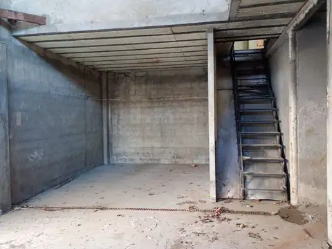 Galpón Industrial 260 m2 s/lote 1200 m2