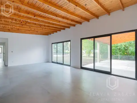 Casa en Venta en Manzanares, USD 215.000