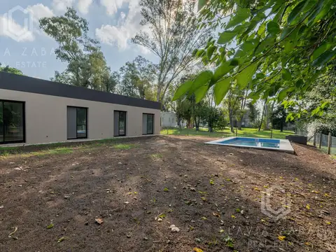 Venta casa cuatro ambientes a estrenar con quincho y pileta, Barrio privado, Manzanares, Pilar