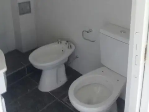 Departamento en Venta en Villa Luzuriaga, USD 50.000