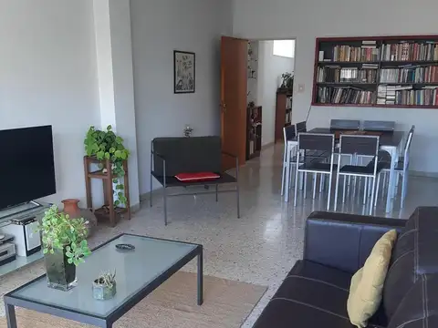 Departamento en Venta de 6 ambientes