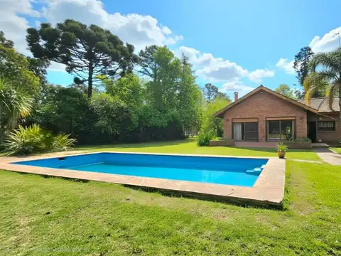 CASA VENTA CLUB DE CAMPO LOS QUINCHOS PILAR 6 AMB