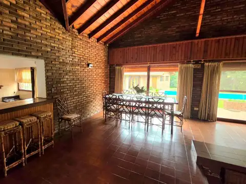 CASA VENTA CLUB DE CAMPO LOS QUINCHOS PILAR 6 AMB