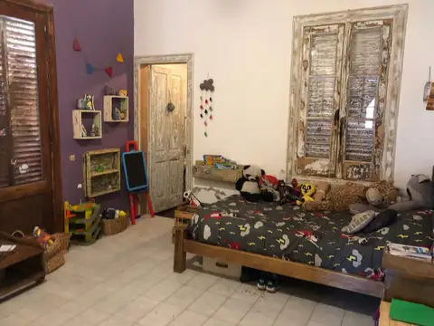 Casa 2 ambientes con 1 baño