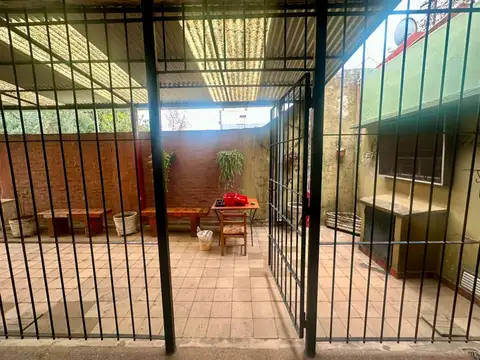 VENTA CASA SAN MARTIN MULTIFAMILIAR CON LOCAL