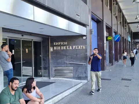 Av Paseo Colon 200, Piso 3