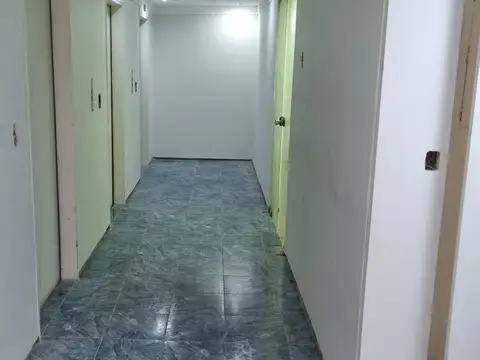 Oficina en Venta al Este