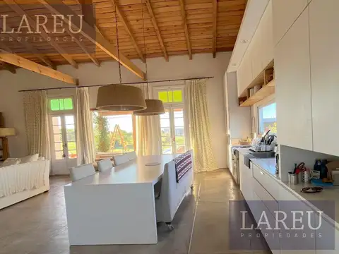 Casa en Alquiler Temporal en Medal Country club, USD 3.000