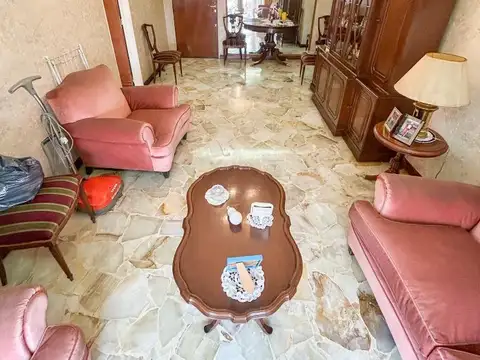 Avenida Juan Bautista Alberdi 2800
