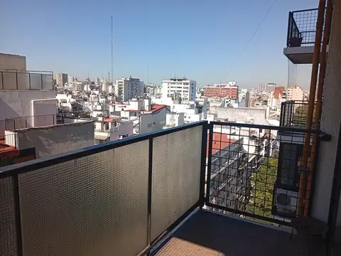 Jerónimo Salguero 2000, Piso 14