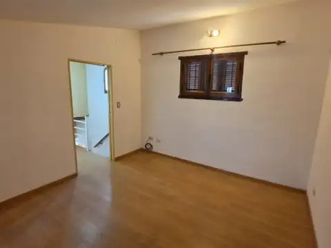 Depto Tipo Casa en Alquiler 31 años