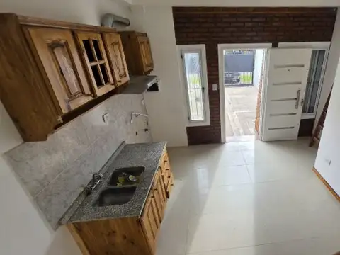 Pellegrini 2073 , Piso 1