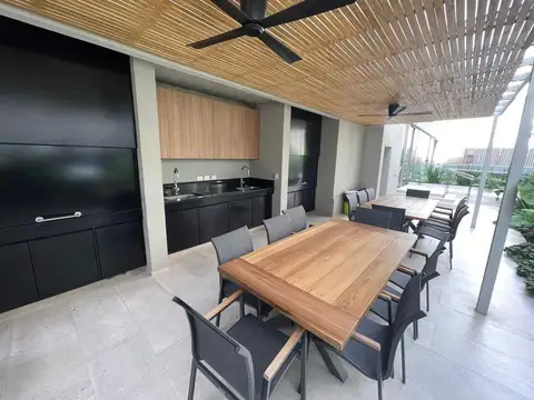 VENTA Dapartamto 2 ambientes con balcón  DE CATEGORIA .