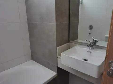 Departamento en Alquiler al Este