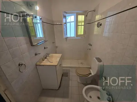 Casa en Alquiler 50 años