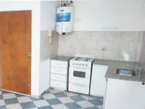 Departamento en Alquiler en Ramos Mejia Sur, $ 450.000