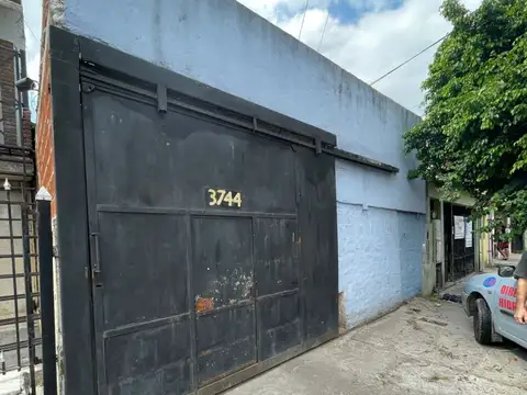 Alquiler de cocheras cubiertas en Lanús!