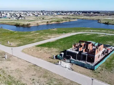 Lote Terreno Barrio Cerrado Elcano Pueblos del Plata Hudson