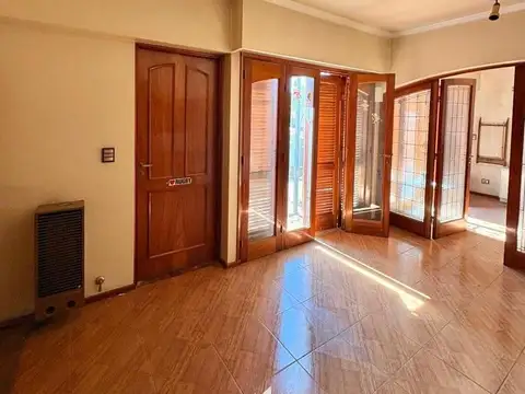 OPENHOUSE alquila excelente propiedad en la 5ta Sección