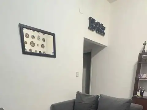 Depto Tipo Casa en Venta de 2 ambientes