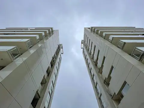 Departamento en Venta con 2 cocheras