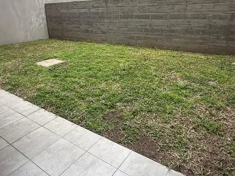 Departamento en Alquiler con 1 cocheras