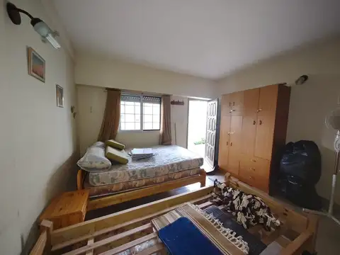 Calle 1 entre 44 y 46 al 2000