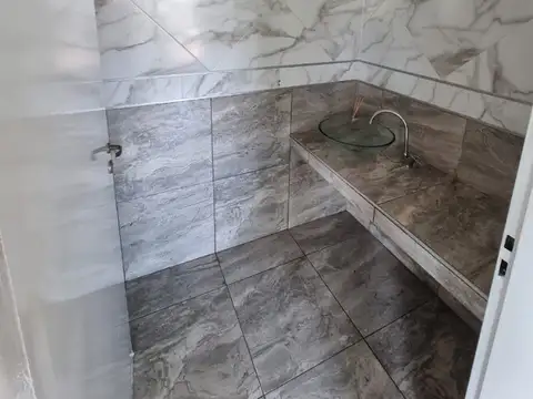 Departamento en Alquiler en Monte Castro, $ 1.420.000