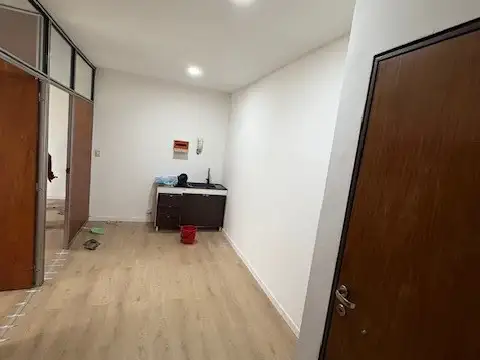 Oficina en Alquiler en Tribunales, $ 650.000