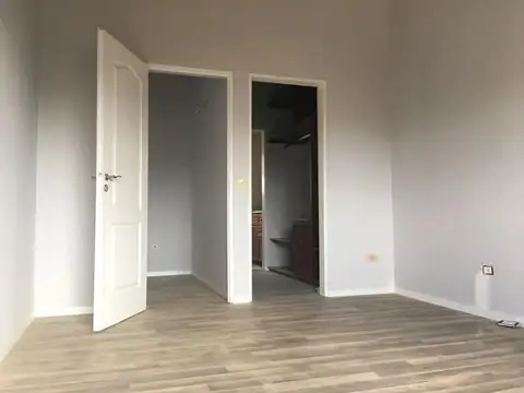 Casa en Venta en La Lonja, USD 320.000