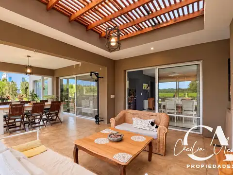 Casa en Venta al Noroeste