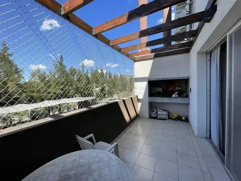 Lago del Sendero 100