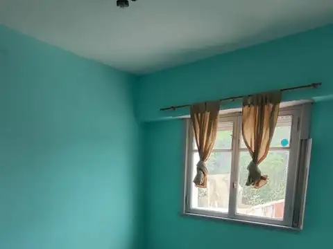 Depto Tipo Casa en Alquiler 40 años