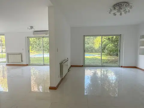 Casa en Alquiler de 5 dormitorios