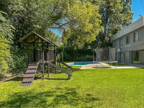 Casa en Alquiler en Martinez, USD 6.000