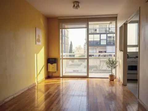 venta departamento 3 amb Villa Urquiza con balcon
