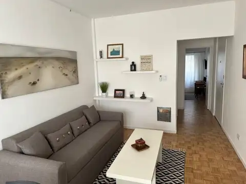 Palermo Chico, Ugarteche y Juncal, 2 amb, 50m2, u$s 880 + expensas ( Junio 2026= $ 70,000) + se...