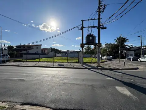 Espectacular lote en venta en la entrada de Escobar