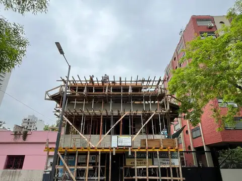 Vuelta De Obligado 4800, Piso 8