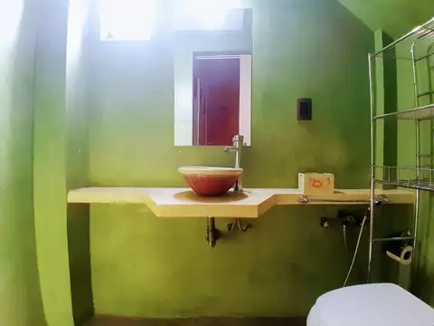 Venta Monoambiente  al frente con balcón!  Excelente ubicación